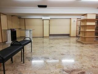 Lloguer Local Comercial a Monòver. Local comercial