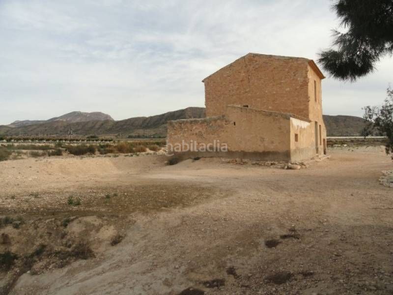 Foto 40adf996-c056-4749-8390-4d10ca83986a. Casa a Novelda