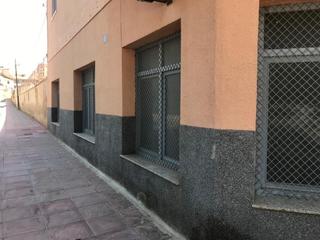 Lloguer Local Comercial a Monòver. Se alquila local 100 m2