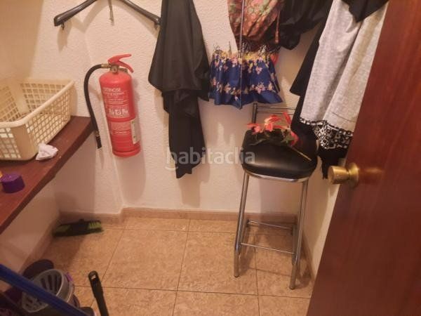 Foto 9aa29fe9-fefe-4c7d-8940-cb3c3a31d802. Local comercial a Monòver