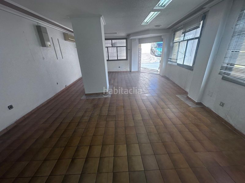 Foto d9828ba3-8486-4f61-b2e1-b9ff7948ddbf. Local comercial a Monòver