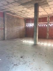 Local Comercial en Campo Alto-Club de Campo