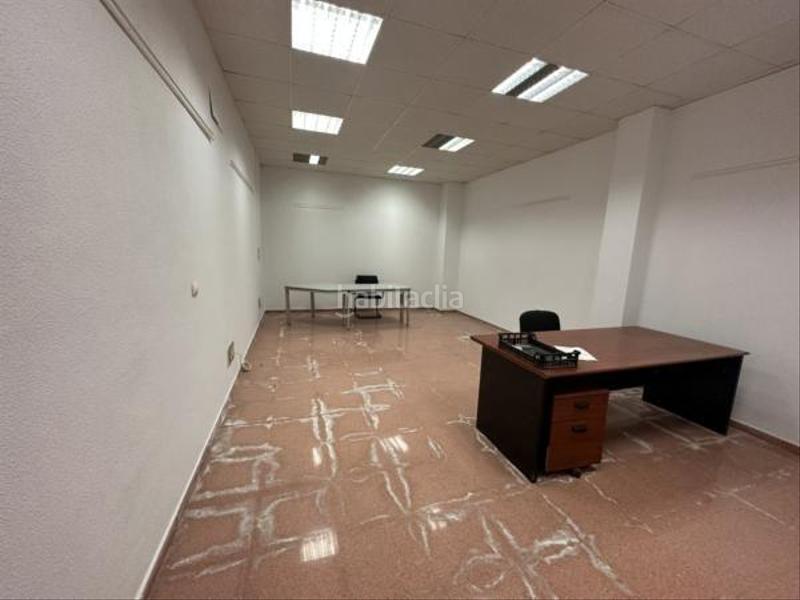 Foto b062a910-d6a2-429e-b05e-15ee0b9abeb1. Location bureau avec chauffage dans Novelda