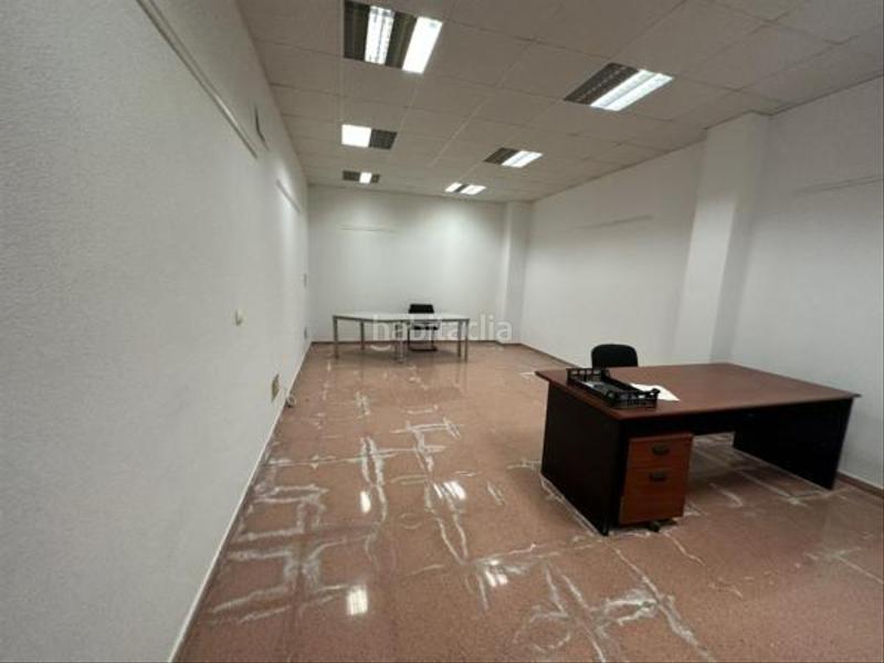 Foto b14d5400-6649-4565-b4cb-0477465890c1. Location bureau avec chauffage dans Novelda