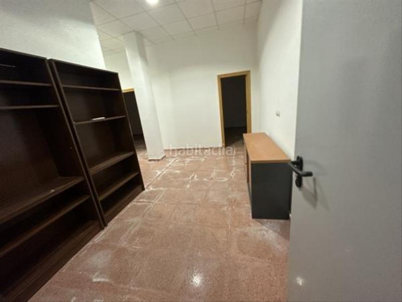 Foto c1a093da-0356-481e-b00d-a0bfeae50697. Location bureau avec chauffage dans Novelda