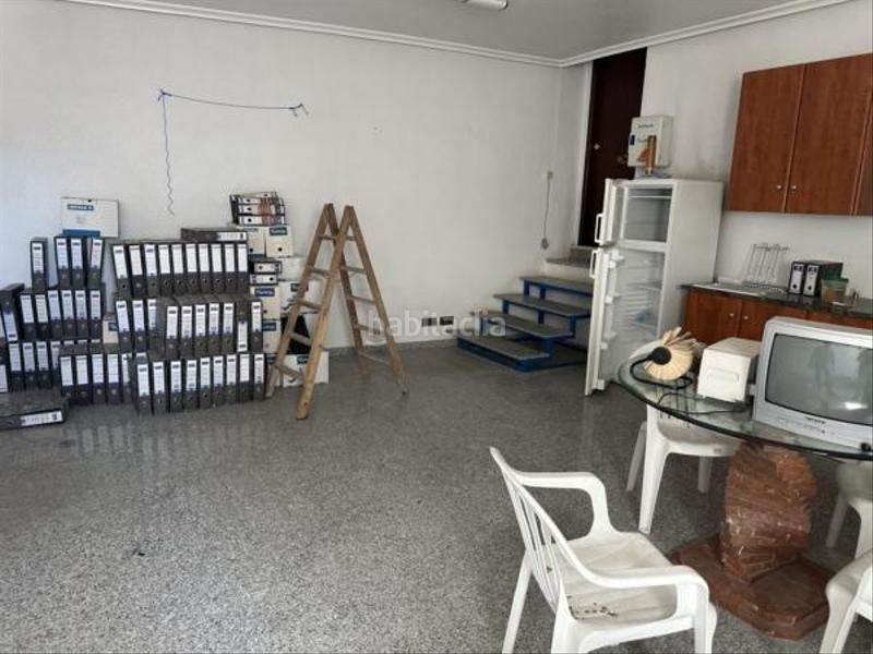 Foto eec98e1e-fe38-4af2-b72d-51691e6d2b76. Nau industrial a Monforte del Cid