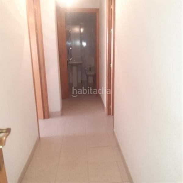 Foto 3baac5f8-5c92-4d47-9a85-91b44152b3e8. Casa amb aparcament a Abanilla