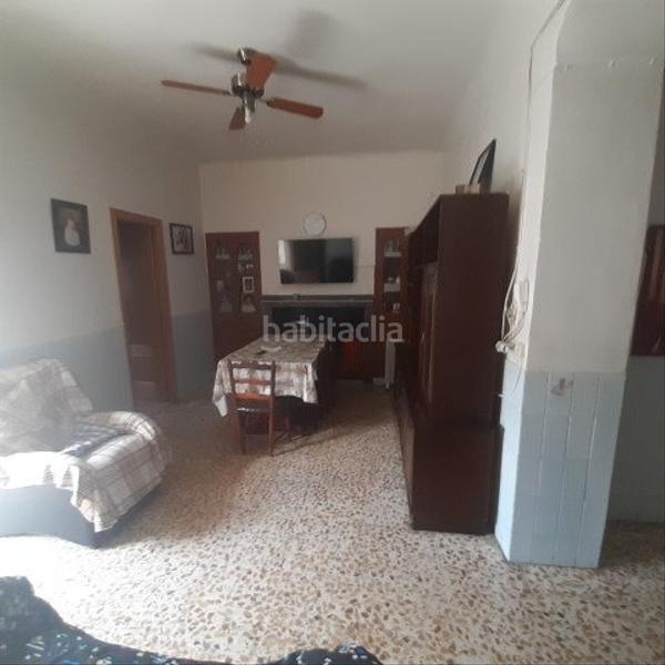 Foto 5dfdae8c-5b5f-4537-a95d-910aae16f79c. Casa amb aparcament a Abanilla