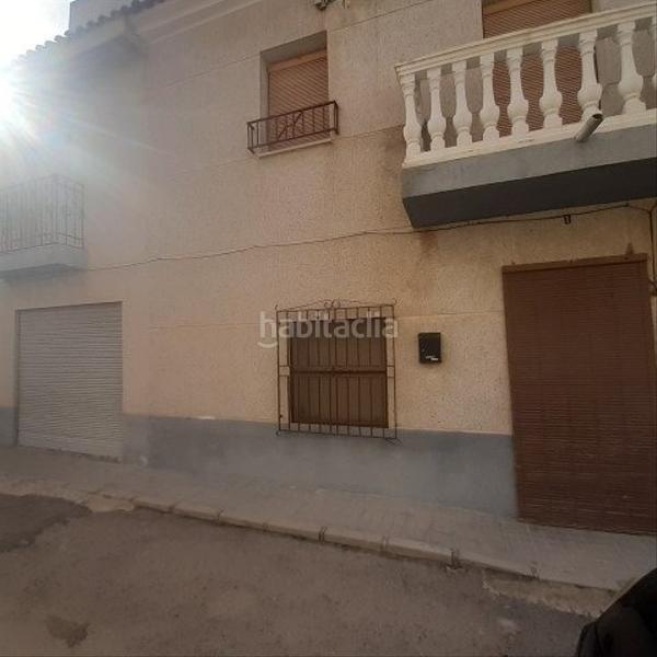 Foto 9193f397-b472-42c8-bc59-d216839e18a4. Casa amb aparcament a Abanilla