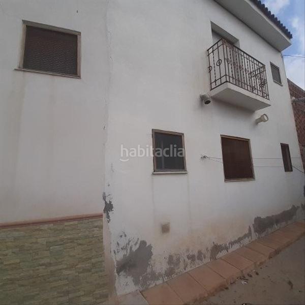 Foto a55de518-b070-45fc-aa22-23718be0adf1. Casa amb aparcament a Abanilla