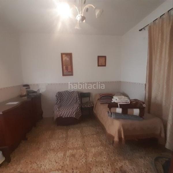 Foto a7fce88d-056b-4a2a-bb3c-720a55aa2b6e. Casa amb aparcament a Abanilla