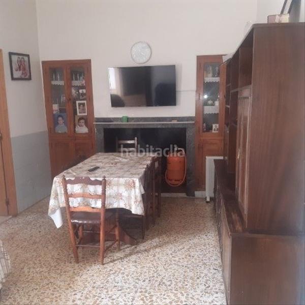 Foto e720f207-935b-4cc1-951f-d95ca3543007. Casa amb aparcament a Abanilla