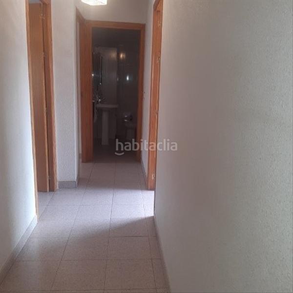 Foto fe73a108-c211-4b8b-94d0-34a1146a1a04. Casa amb aparcament a Abanilla