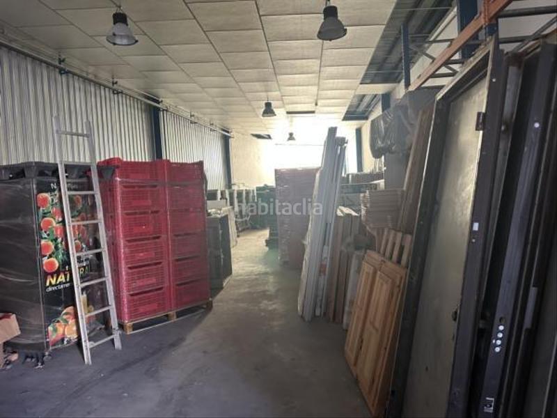 Foto 025bbc8b-2be9-42af-a096-f251bd8544a6. Industrial building in Monforte del Cid
