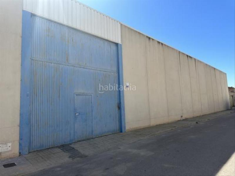 Foto a6225359-ed01-4be0-acde-670aed416443. Industrial building in Monforte del Cid
