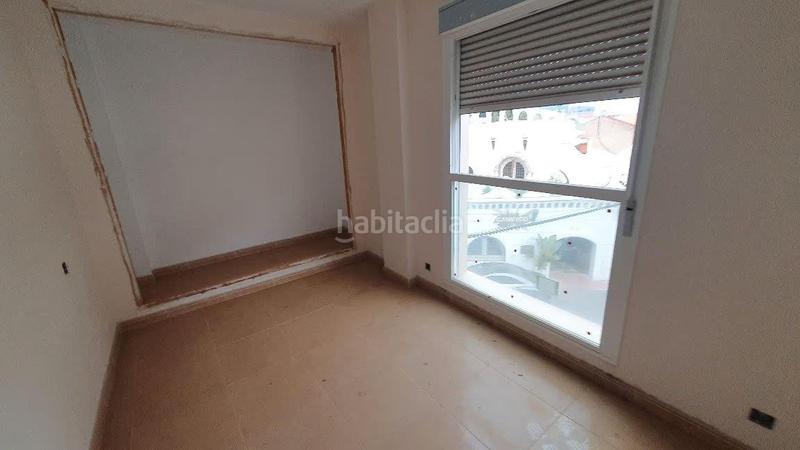 Foto 6e04f16e-5724-4499-90b6-9e75b15b87ef. Edifici a Plaza Castelar - Mercado Central Elda