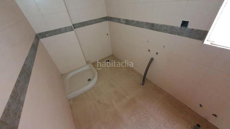 Foto fee7cd9d-2bf0-4ac3-aeed-59fd5ba17179. Edifici a Plaza Castelar - Mercado Central Elda