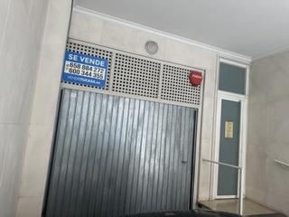 Aparcament cotxe a Plaza de Toros-Avenida Chapí-Trinquete. Plaza de garaje abierta