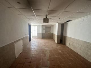 Casa a Petrer. Casa cuartelillo