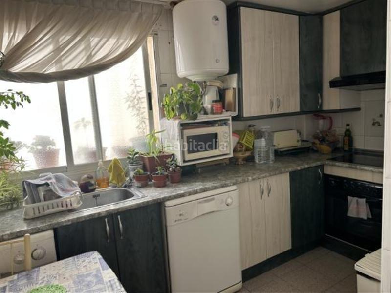 Foto 22d7de68-4869-43fb-8261-79e3af0fe5cb. Flat with parking in Centro Elda