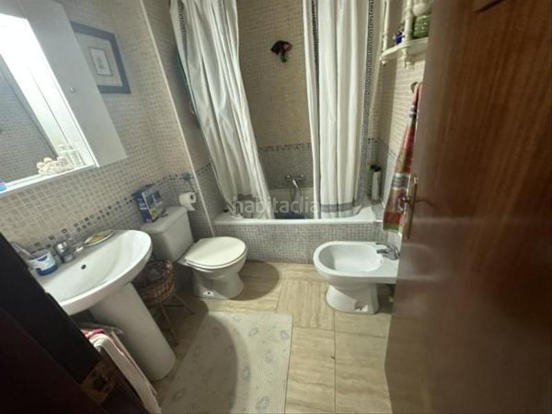 Foto fb12b658-1efb-4fcf-8aa7-283265a3d2d9. Flat with parking in Centro Elda