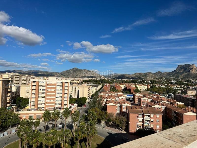 Foto 6b45d215-9112-4403-9713-5ba1a3defb3b. Attico con parcheggio in Campo Alto-Club de Campo Elda