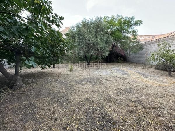 Foto 87e5368f-8c63-4e12-96d3-cc7024317031. Casa adossada a Novelda