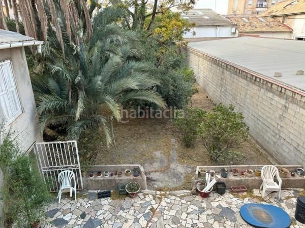 Foto cd111817-33e7-4f62-923e-dead359d1322. Casa adossada a Novelda