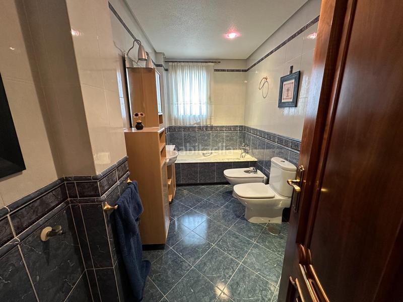 Foto 12d2d40d-a4d3-4728-aa83-0ba683277894. Chalet con riscaldamento parcheggio piscina in Campo Alto-Club de Campo Elda