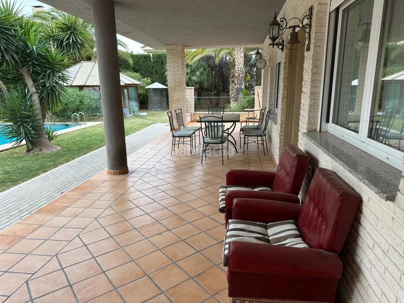 Foto 1cc7b5a7-6633-4d4a-88b0-61b059596d09. Chalet con riscaldamento parcheggio piscina in Campo Alto-Club de Campo Elda