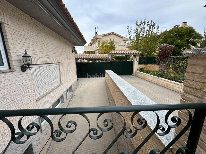 Foto 37168a58-ff69-4b9e-8f5e-24e07fc4375b. Chalet con riscaldamento parcheggio piscina in Campo Alto-Club de Campo Elda