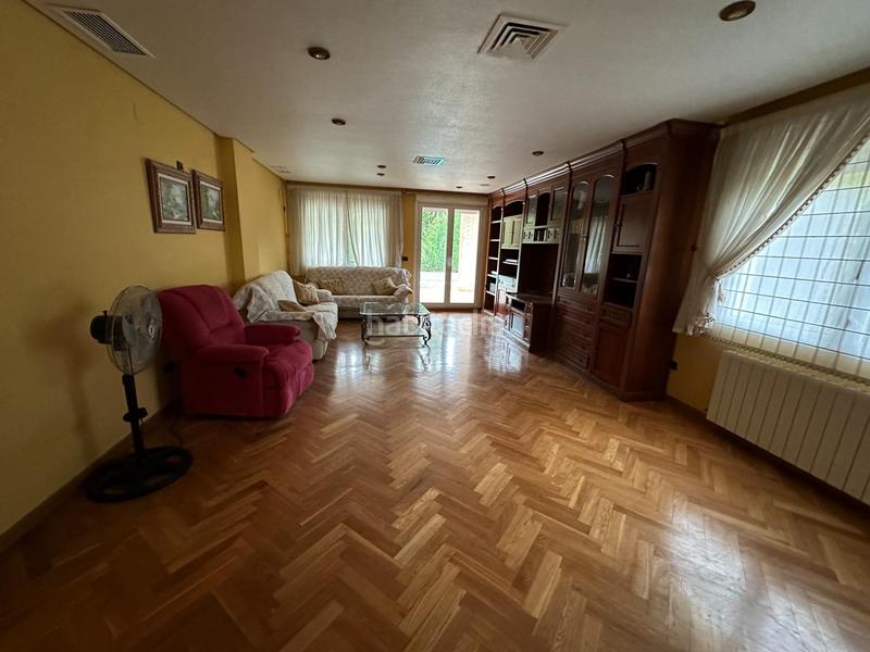 Foto 41af36ba-9e1b-49b6-837a-82a4267e20e7. Chalet con riscaldamento parcheggio piscina in Campo Alto-Club de Campo Elda