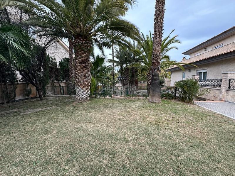 Foto 4329a41b-174a-43b3-b33c-49084ea175d8. Chalet con riscaldamento parcheggio piscina in Campo Alto-Club de Campo Elda