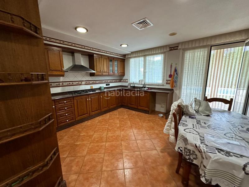 Foto 6b260150-27e7-4122-a908-c0c83097326e. Chalet con riscaldamento parcheggio piscina in Campo Alto-Club de Campo Elda