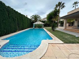 Xalet a Campo Alto-Club de Campo. Magnifico chalet independiente
