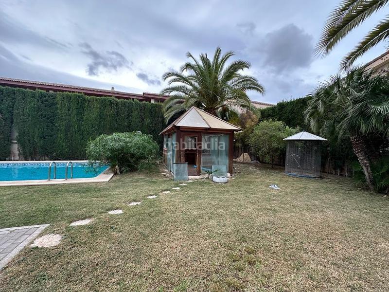 Foto bf09e535-5f02-49c7-b535-234499066673. Chalet con riscaldamento parcheggio piscina in Campo Alto-Club de Campo Elda