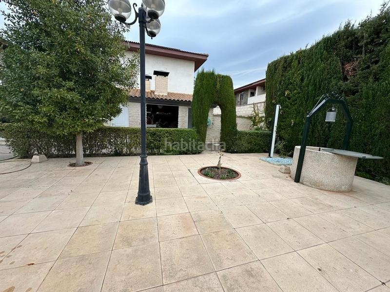 Foto f1a2d7cd-2e2a-496c-95cb-93f88c0b1182. Chalet con riscaldamento parcheggio piscina in Campo Alto-Club de Campo Elda