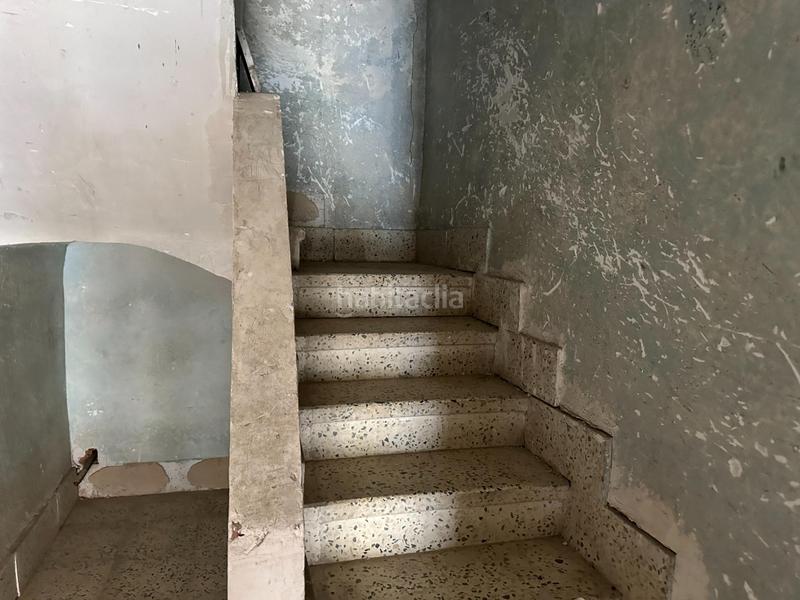 Foto c02091c0-b942-4d4e-b747-c4993eaf881c. Nau industrial a Centro Elda