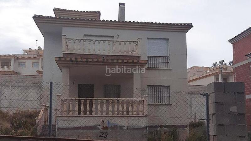 Foto 4fb4716a-46fe-473c-a111-9cffdc75fd23. Edificio en Castalla