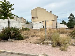 Terreny residencial a Monòver. Parcela de terreno
