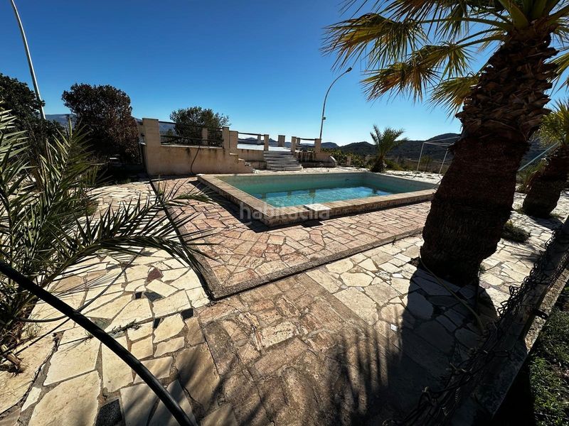 Foto 7bae6906-6464-4906-8b05-51acfa3ce46d. Chalet avec chauffage dans Monòver