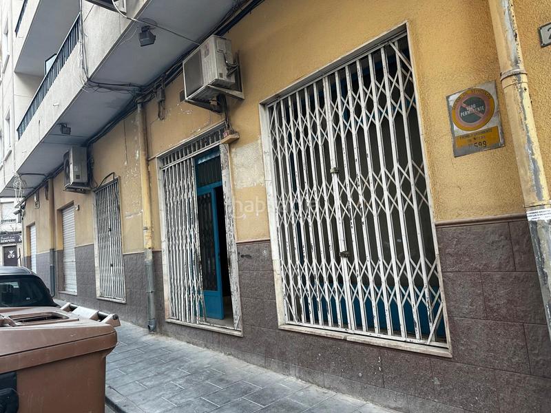 Foto 2c73b487-159c-4fb5-adbe-1f1f776f1c9a. Local comercial  200 m2 en Plaza de Toros-Avenida Chapí-Trinquete Elda