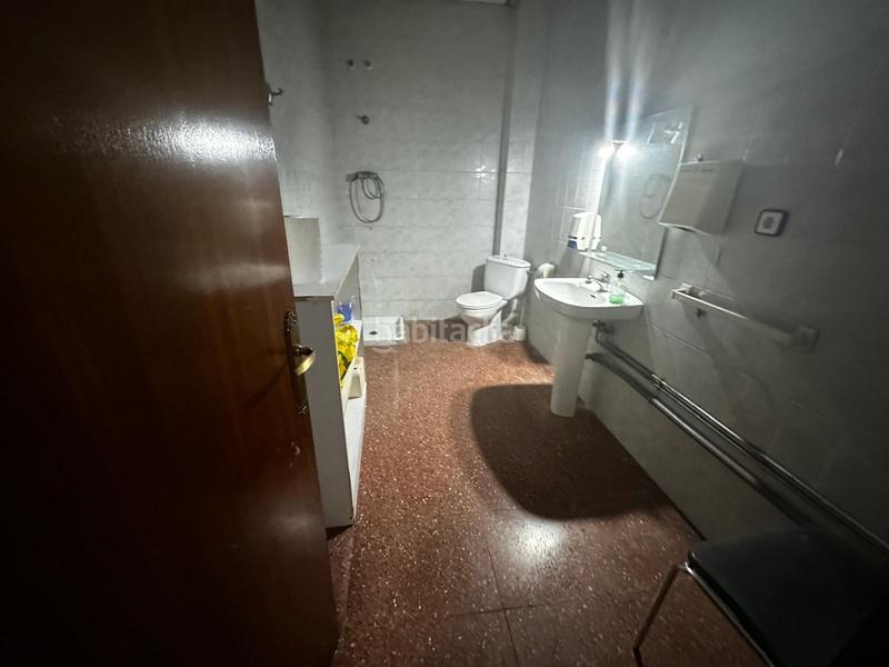 Foto 3342dfa8-23fb-4602-a4f2-4e6b11e4a3a2. Local comercial  200 m2 en Plaza de Toros-Avenida Chapí-Trinquete Elda