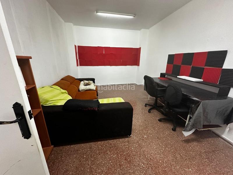 Foto bfd8e074-a405-4794-9a63-76649cfe702a. Local comercial  200 m2 en Plaza de Toros-Avenida Chapí-Trinquete Elda