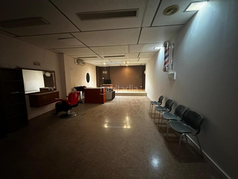 Foto d2972f0b-e23a-44fd-8e8e-25dd29def327. Local comercial  200 m2 en Plaza de Toros-Avenida Chapí-Trinquete Elda