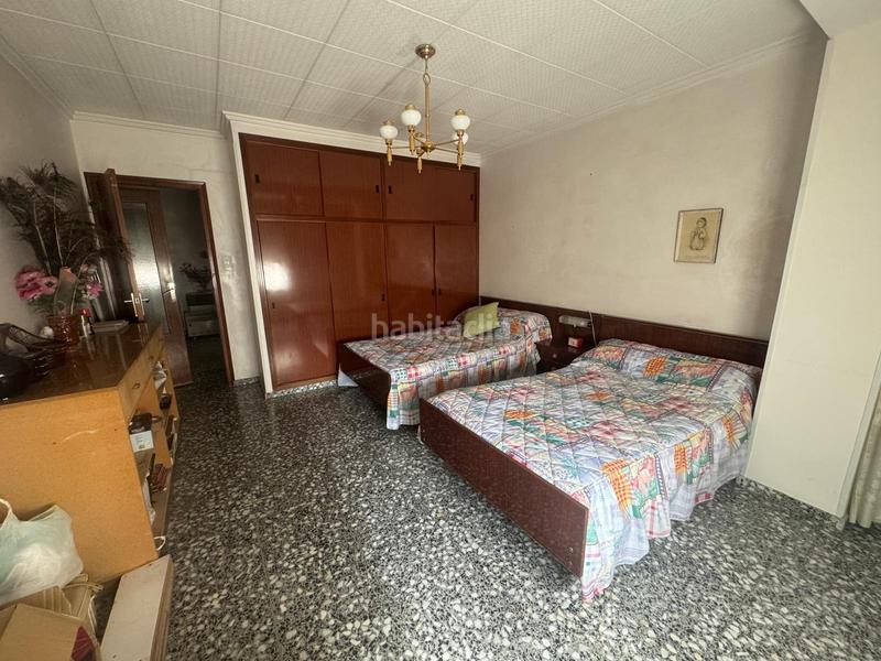 Foto 5f5accdd-4d81-4cb3-bedf-92aef2fe6f7d. Gebäude in Monòver