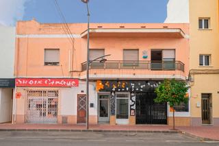 Casa  Avenida dr fleming. Edificio en venta ondarta