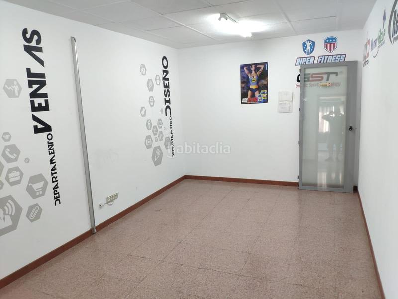 Foto a3e68a41-10dc-48cc-9021-f50dfe54bd12. Fabrikhalle in Petrer