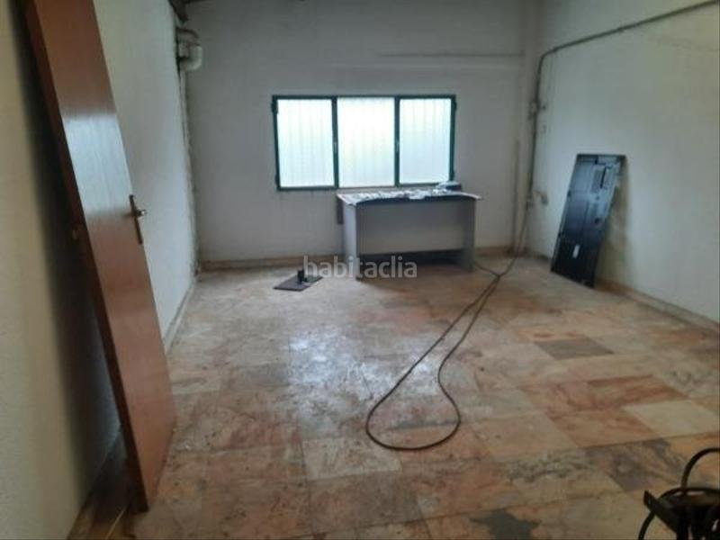 Foto 4433ad9d-6fe7-4864-bbff-b4d6010dc0b8. Industrial building in Monòver