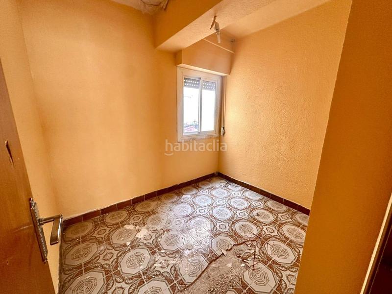 Foto b143d4fc-8b30-45fe-8817-aa6c3197ff4b. Flat in Plaza de Toros-Avenida Chapí-Trinquete Elda